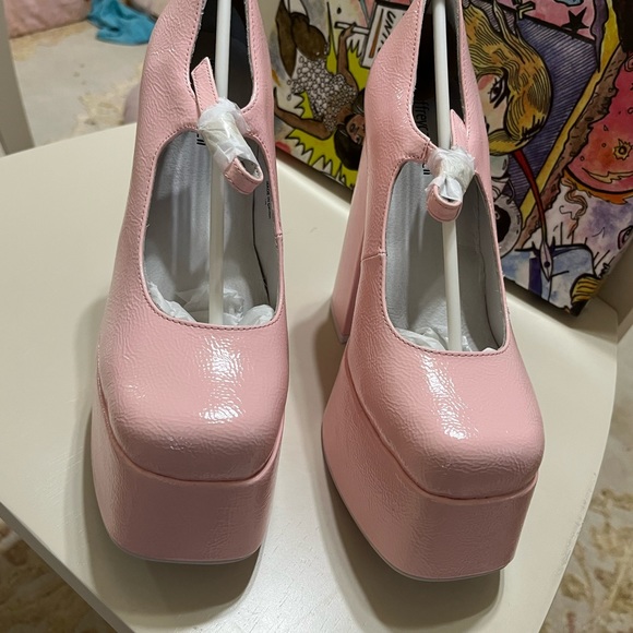Jeffrey Campbell pastel pink platforms, NWT, Size 7 - Picture 3 of 9